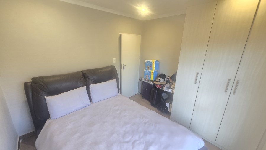 3 Bedroom Property for Sale in Waterkloof East North West